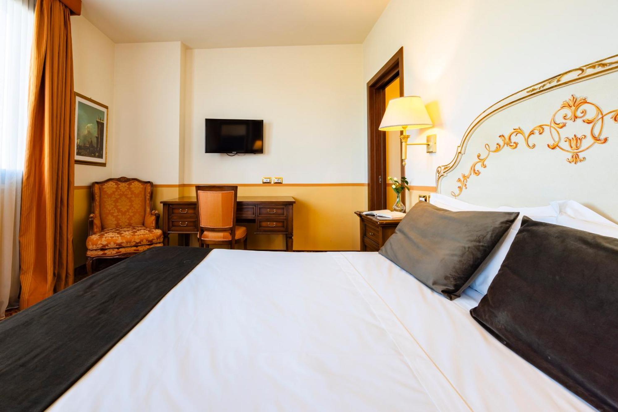 Il Gentiluomo Hotel & Spa Arezzo Exteriör bild